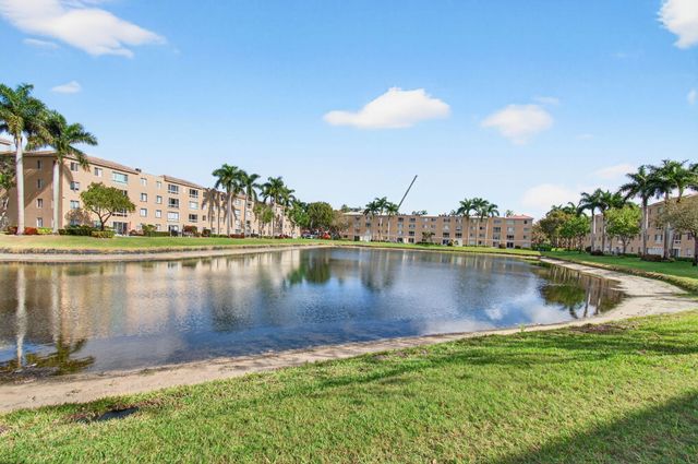 5749 Gemstone Court 406, Boynton Beach, FL 33437