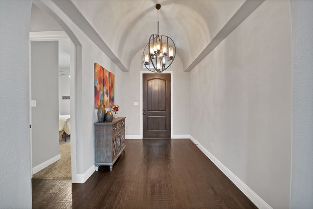 669 Meadow Creek Drive, Keller, TX 76248