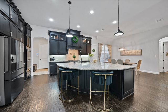 669 Meadow Creek Drive, Keller, TX 76248