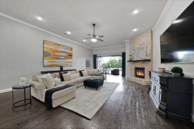 669 Meadow Creek Drive, Keller, TX 76248