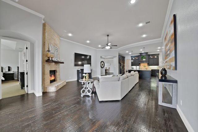 669 Meadow Creek Drive, Keller, TX 76248