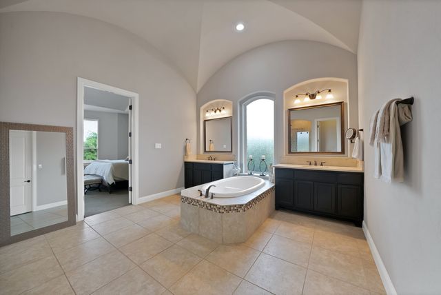 669 Meadow Creek Drive, Keller, TX 76248
