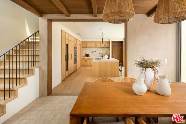 2132 Walnut Avenue, Venice, CA 90291