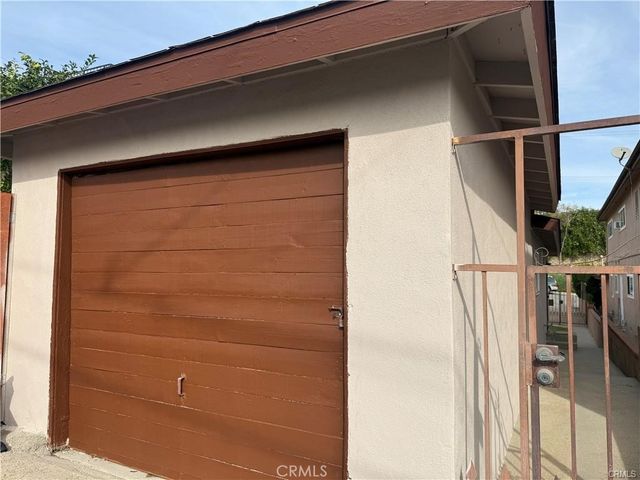 935 937 W 17th, San Pedro, CA 90731