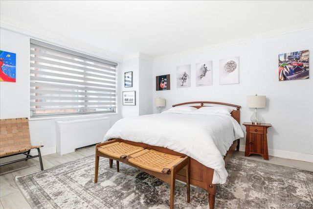 70-25 Yellowstone Boulevard 9J, Forest Hills, NY 11375
