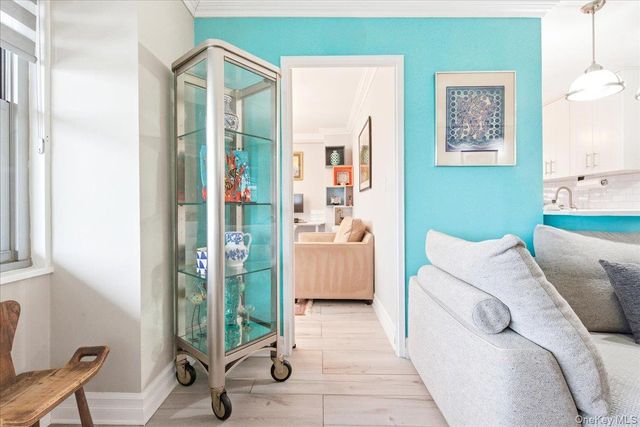 70-25 Yellowstone Boulevard 9J, Forest Hills, NY 11375