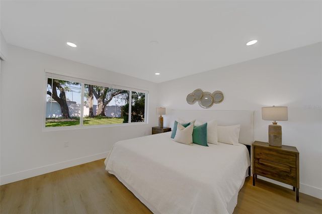 1274 ROBIN HOOD LANE, Dunedin, FL 34698