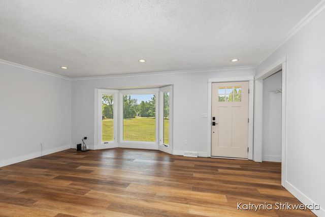 4701 Luce Street, Jenison, MI 49428