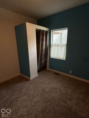 2850 Adams, Indianapolis, IN 46218