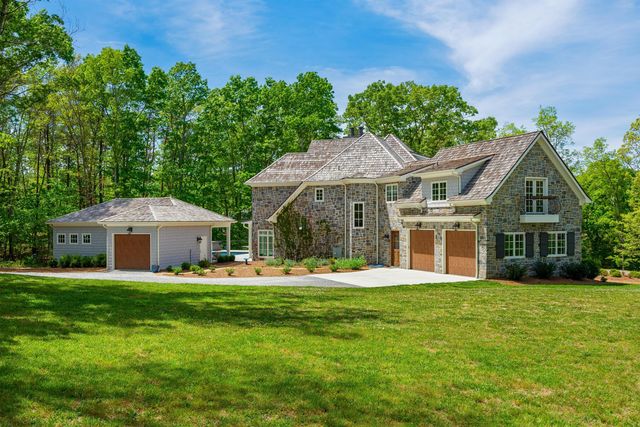 756 Long Branch Road, Lookout Mountain, GA 30750