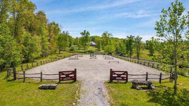 756 Long Branch Road, Lookout Mountain, GA 30750