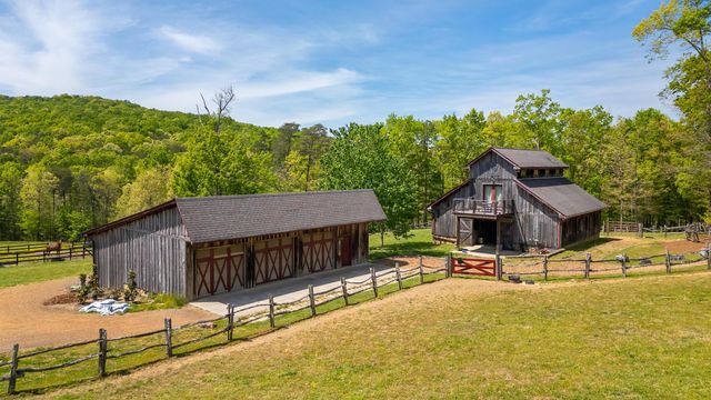 756 Long Branch Road, Lookout Mountain, GA 30750
