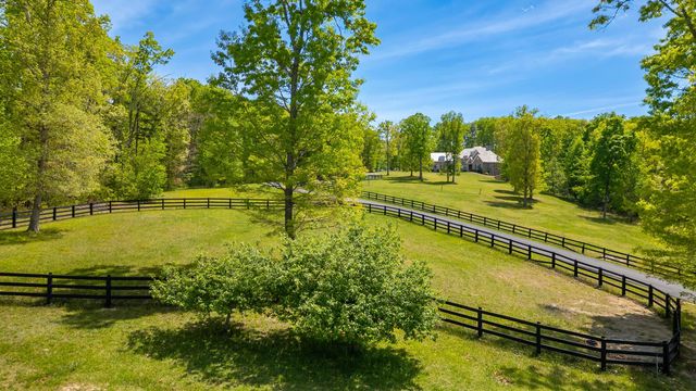 756 Long Branch Road, Lookout Mountain, GA 30750