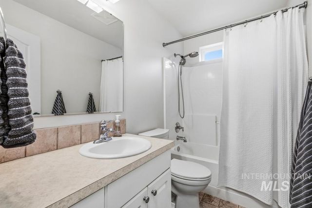 25157 Shadow Mountain Circle, Star, ID 83669
