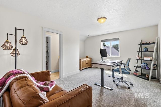 25157 Shadow Mountain Circle, Star, ID 83669