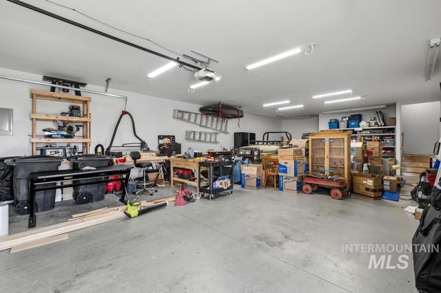 25157 Shadow Mountain Circle, Star, ID 83669