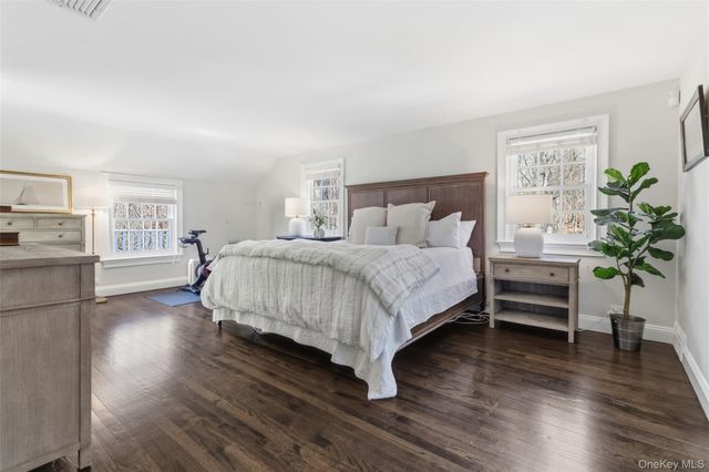 34 Turner Drive, Chappaqua, NY 10514