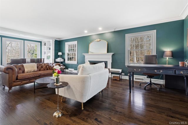 34 Turner Drive, Chappaqua, NY 10514