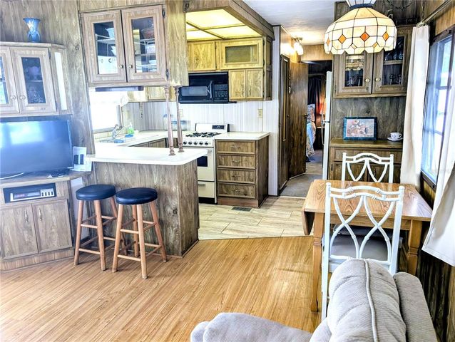 3300 26TH AVENUE E 31, Bradenton, FL 34208