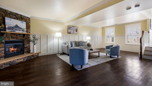 9032 CLAUSSVILLE RD, Fogelsville, PA 18051