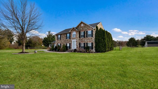 9032 CLAUSSVILLE RD, Fogelsville, PA 18051