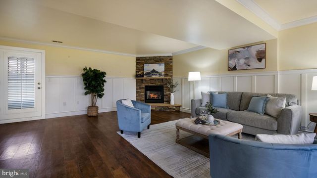 9032 CLAUSSVILLE RD, Fogelsville, PA 18051