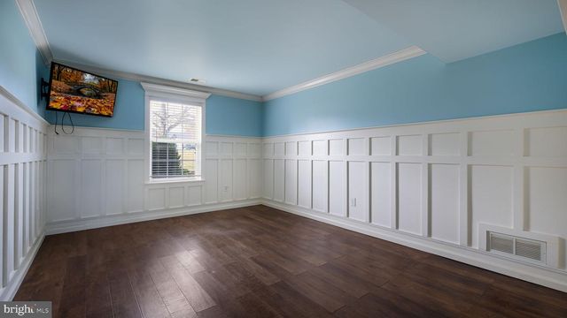 9032 CLAUSSVILLE RD, Fogelsville, PA 18051