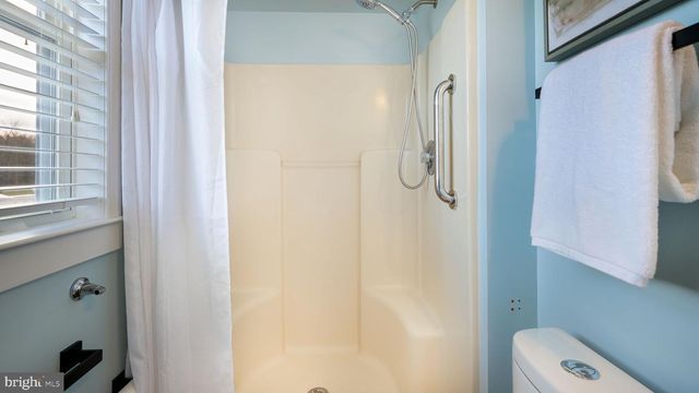 9032 CLAUSSVILLE RD, Fogelsville, PA 18051