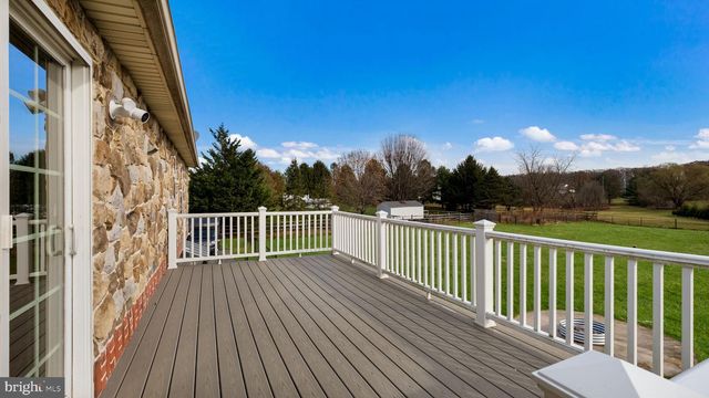 9032 CLAUSSVILLE RD, Fogelsville, PA 18051