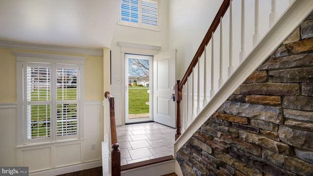 9032 CLAUSSVILLE RD, Fogelsville, PA 18051