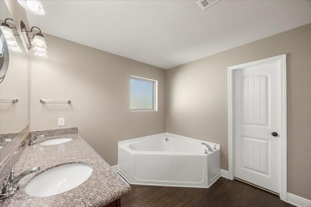 5755 Stream Mill Way, Pace, FL 32571