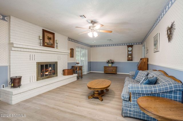 2810 Topley Avenue, Las Cruces, NM 88005