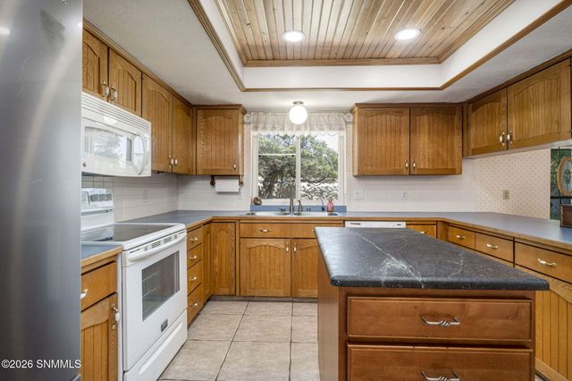 2810 Topley Avenue, Las Cruces, NM 88005