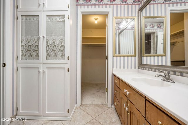 2810 Topley Avenue, Las Cruces, NM 88005