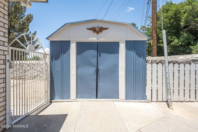 2810 Topley Avenue, Las Cruces, NM 88005