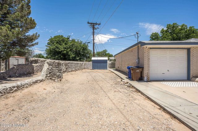 2810 Topley Avenue, Las Cruces, NM 88005