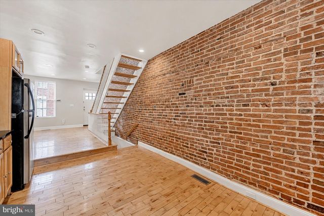 803 MANGOLD ST, Baltimore, MD 21230