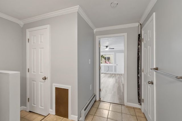 786 Mammoth Road, Manchester, NH 03104