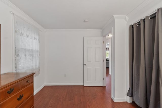 786 Mammoth Road, Manchester, NH 03104