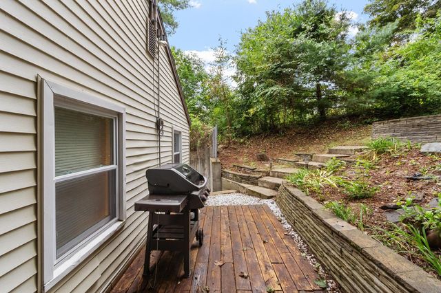 786 Mammoth Road, Manchester, NH 03104
