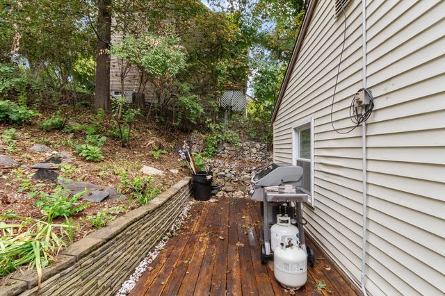 786 Mammoth Road, Manchester, NH 03104