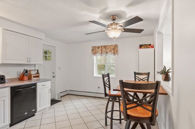 786 Mammoth Road, Manchester, NH 03104