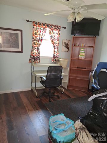 1415 Old US 221A Highway, Mooresboro, NC 28114