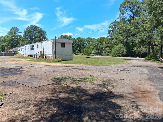 1415 Old US 221A Highway, Mooresboro, NC 28114