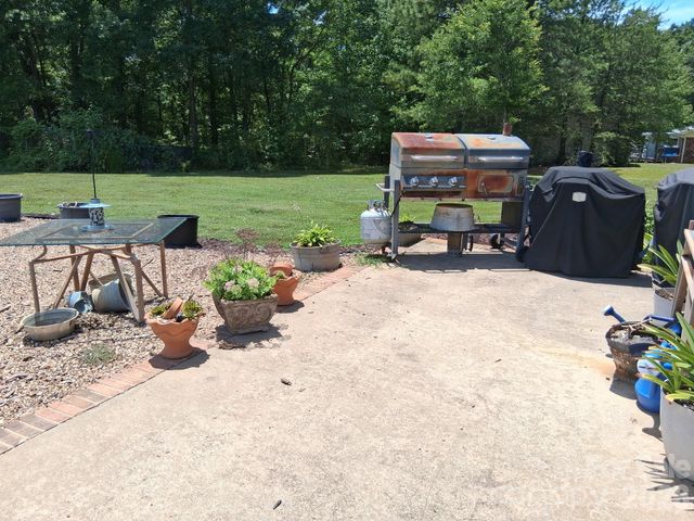 1415 Old US 221A Highway, Mooresboro, NC 28114