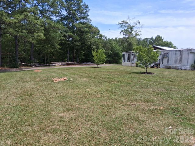 1415 Old US 221A Highway, Mooresboro, NC 28114