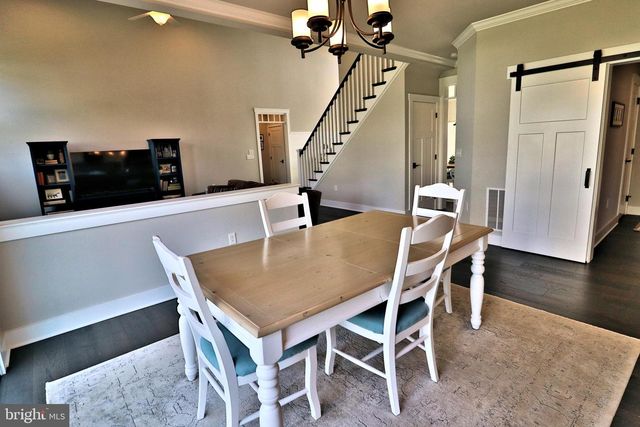 1071 VALLEY CROSSING DR, Lititz, PA 17543