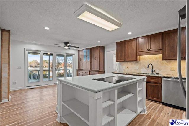 3207 Lakeshore Drive, Florence, SC 29501