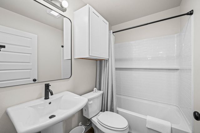 14506 Paris Avenue, Lubbock, TX 79423