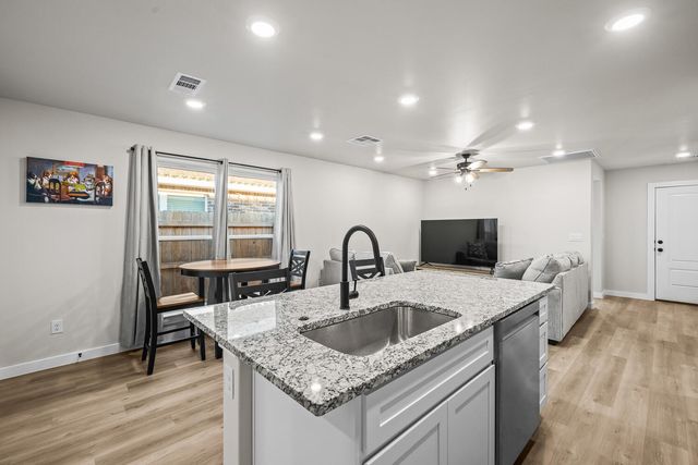 14506 Paris Avenue, Lubbock, TX 79423